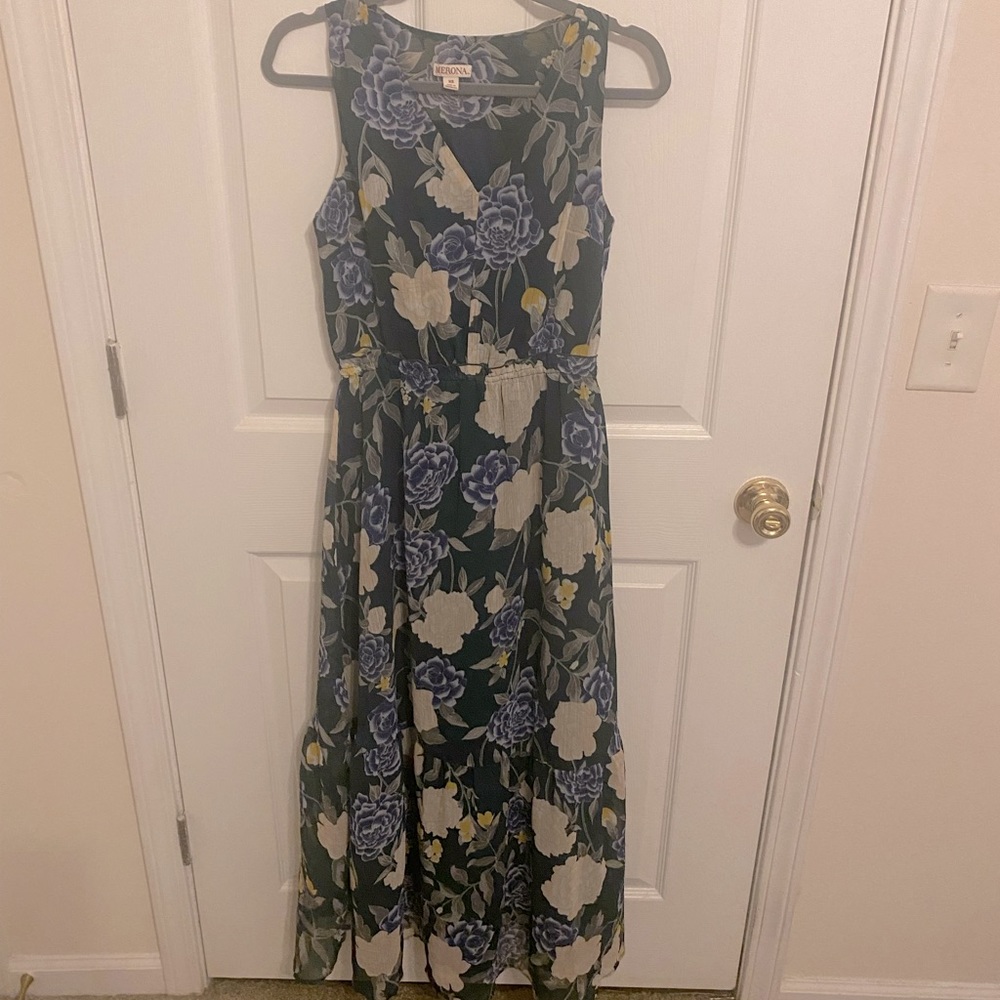 Merona Floral Flowey maxi dress